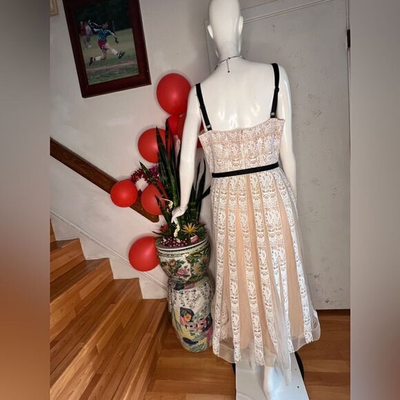 New Anthropologie Mare Mare Lace Corset Midi Dress - Picture 3 of 6